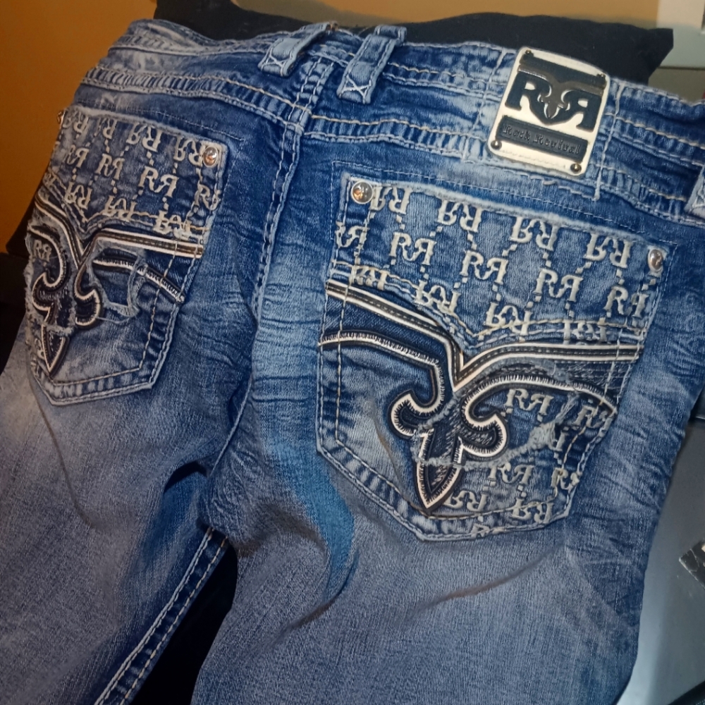 ROCKIN REVIVAL ,40/32